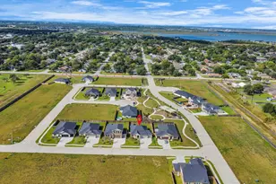 3217 21st St N, Texas City, TX 77590 - Photo 4