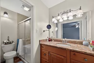 8105 Miller Dr, Hitchcock, TX 77563 - Photo 16