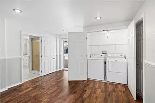 920 Bonita St, Bayou Vista, TX 77563 - Photo 14