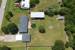 10023 S Country Dr, Alvin, TX 77511 - Photo 44