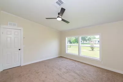 10023 S Country Drive, Alvin, TX 77511 - Photo 14