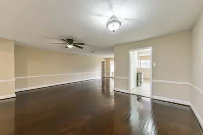 405 N Burnett Drive, Baytown, TX 77520 - Photo 6