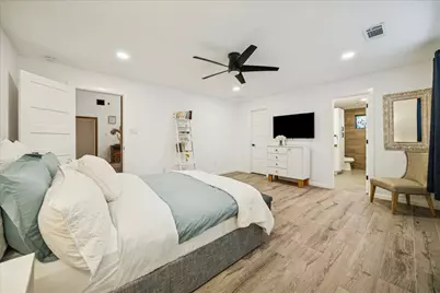 9639 Weatherwood Drive, Houston, TX 77080 - Photo 18