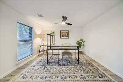 9639 Weatherwood Drive, Houston, TX 77080 - Photo 6