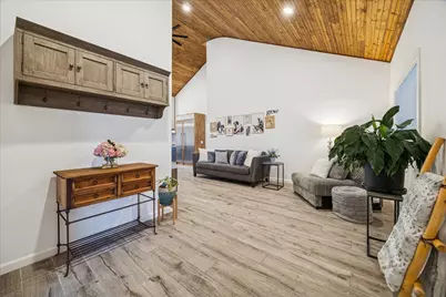 9639 Weatherwood Drive, Houston, TX 77080 - Photo 8