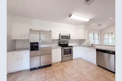 1119 Coe Road, Pinehurst, TX 77362 - Photo 6