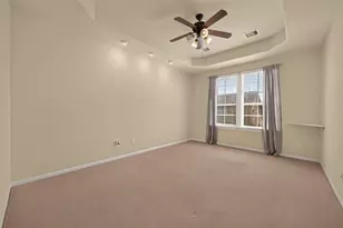 888 Fisher St, Houston, TX 77018 - Photo 12