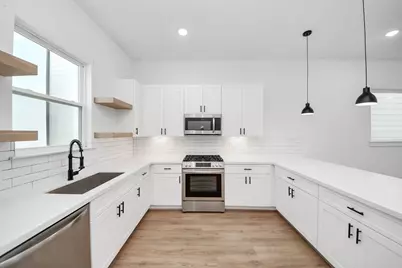 4806 Cochran Street, Houston, TX 77009 - Photo 16