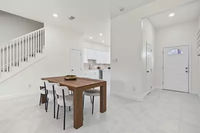 8157 Crestview Drive, Houston, TX 77028 - Photo 4