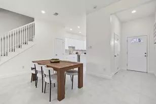 8157 Crestview Dr, Houston, TX 77028 - Photo 4