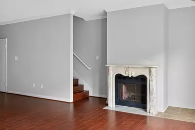 562 Wilcrest Drive #562, Houston, TX 77042 - Photo 4