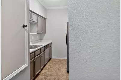 562 Wilcrest Drive #562, Houston, TX 77042 - Photo 10