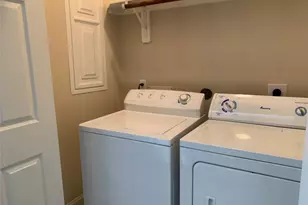 119 W 10th St, Houston, TX 77008 - Photo 12