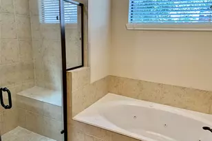 119 W 10th St, Houston, TX 77008 - Photo 10