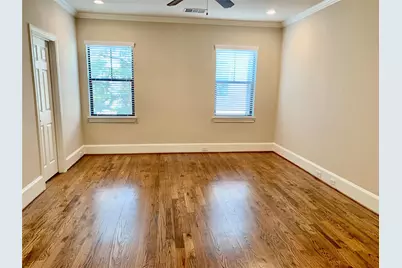 119 W 10th Street, Houston, TX 77008 - Photo 8
