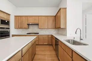 6426 Mahogany Br Trl, Manvel, TX 77578 - Photo 4