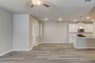 8403 Arden valley Ln, Houston, TX 77063 - Photo 6