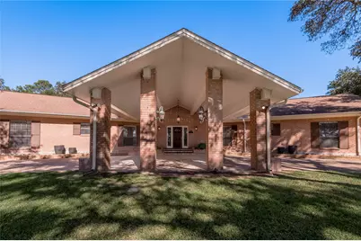 22 Timberwilde, Huntsville, TX 77340 - Photo 2