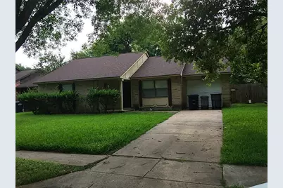 527 Jeff Davis Drive, Richmond, TX 77469 - Photo 1
