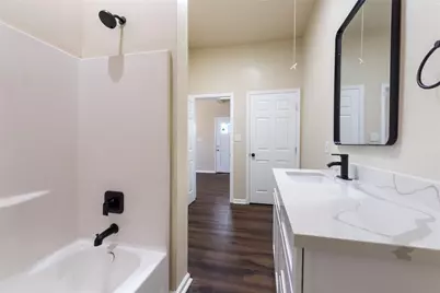 2127 Avenue O, Galveston, TX 77550 - Photo 8