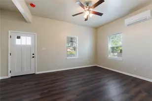 2127 Avenue O, Galveston, TX 77550 - Photo 4