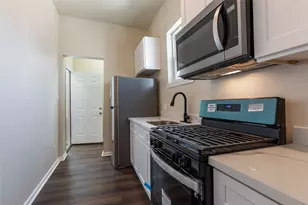 2127 Avenue O, Galveston, TX 77550 - Photo 10