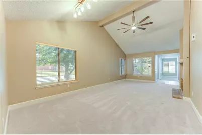 6102 W Airport Boulevard #18, Houston, TX 77035 - Photo 6