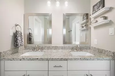 5905 Petty Street #D, Houston, TX 77007 - Photo 26