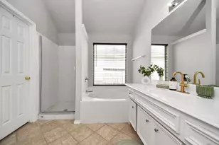 9210 Sunlit Park Dr, Humble, TX 77396 - Photo 36