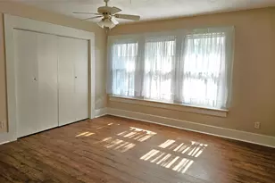 315 High St, Tomball, TX 77375 - Photo 8