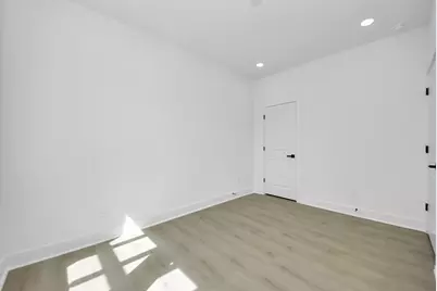 3319 Caplin Street, Houston, TX 77026 - Photo 32