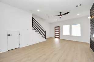 3319 Caplin St, Houston, TX 77026 - Photo 6