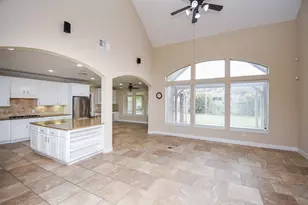 3803 May Ridge Ln, Sugar Land, TX 77479 - Photo 10