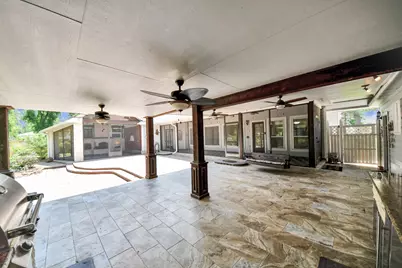1930 Running Bear Trail, Crosby, TX 77532 - Photo 8