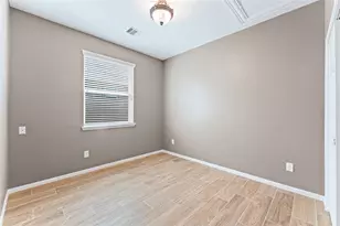 1706 Zeppelin Cir, Deer Park, TX 77536 - Photo 10