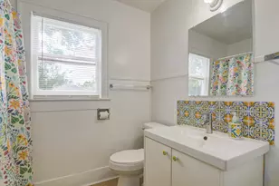 701 N Gaillard St, Baytown, TX 77520 - Photo 24