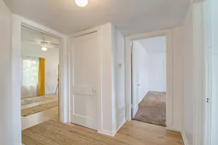 701 N Gaillard St, Baytown, TX 77520 - Photo 20