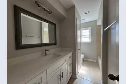 3818 Willow Springs Lane, Houston, TX 77080 - Photo 8