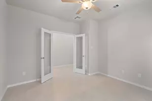 1048 Shl Crk Trl, Conroe, TX 77304 - Photo 12