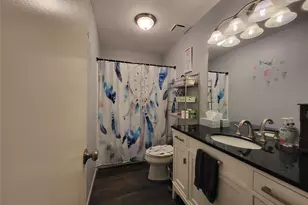 9406 Walnut Glen Dr, Houston, TX 77064 - Photo 10