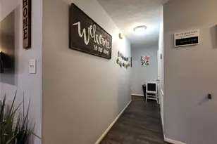 9406 Walnut Glen Dr, Houston, TX 77064 - Photo 8