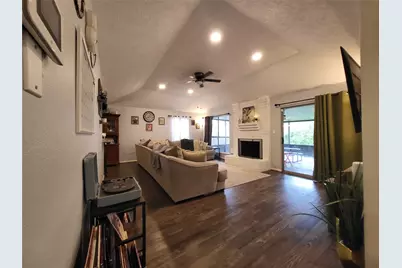 9406 Walnut Glen Drive, Houston, TX 77064 - Photo 2