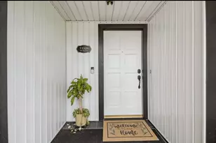 11526 Villa Heights Dr, Houston, TX 77066 - Photo 2