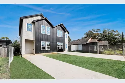 7459 Calhoun Rd Road, Houston, TX 77033 - Photo 2