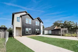 7459 Calhoun Rd Rd, Houston, TX 77033 - Photo 2