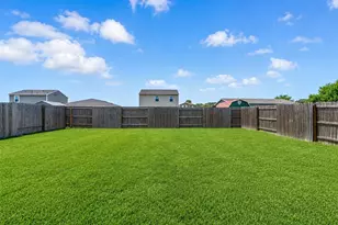 2029 6th St, Hempstead, TX 77445 - Photo 24
