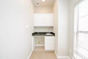 7933 Telluride Dr, Houston, TX 77040 - Photo 20
