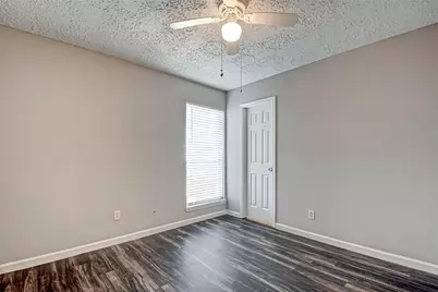 3213 Wavecrest Street, League City, TX 77573 - Photo 12