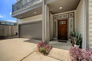953 Patterson St, Houston, TX 77007 - Photo 2