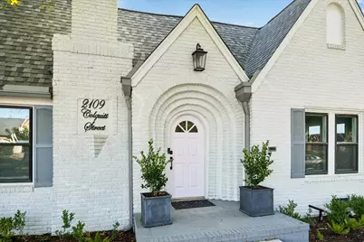 2109 Colquitt Street, Houston, TX 77098 - Photo 2